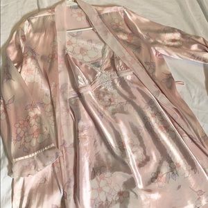 Apt. 9 Robe and Gown